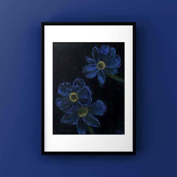 Navy Daisy Print - Picture 1 of 3